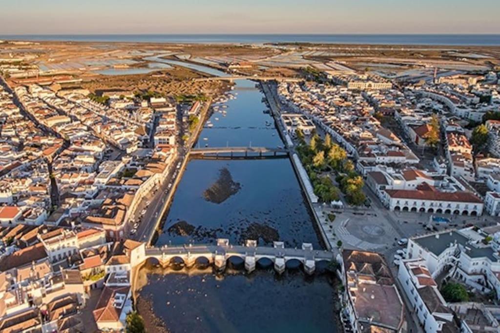 Appartement Lovely 3 Bedroom Apt With Patio In A Typical House Tavira